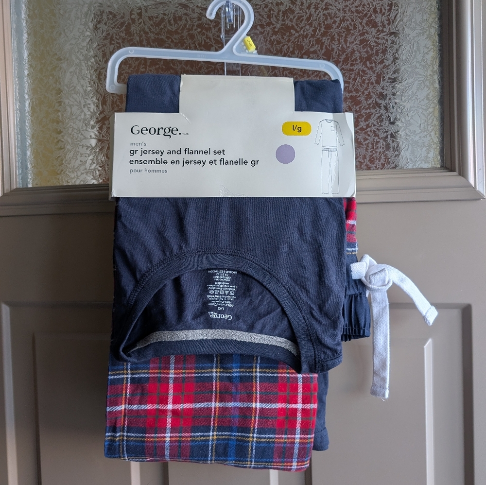 BNWT Mens Sz Lg Sleep Set